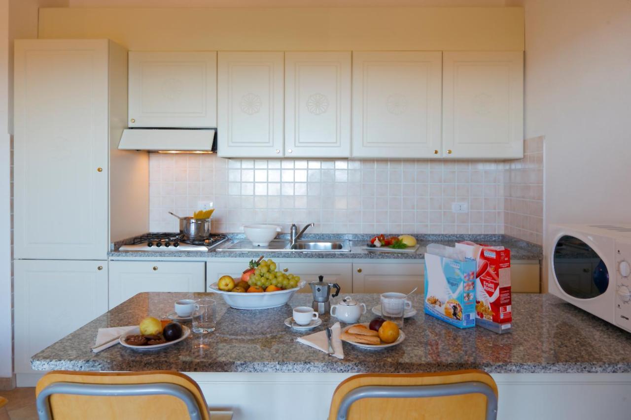 Residence Floreal ซานปาสกวาเล ภายนอก รูปภาพ
